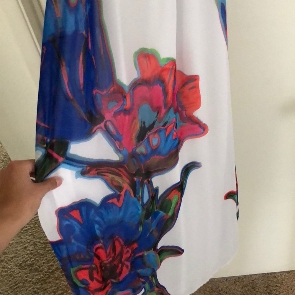 Sundress - Picture 2 of 3